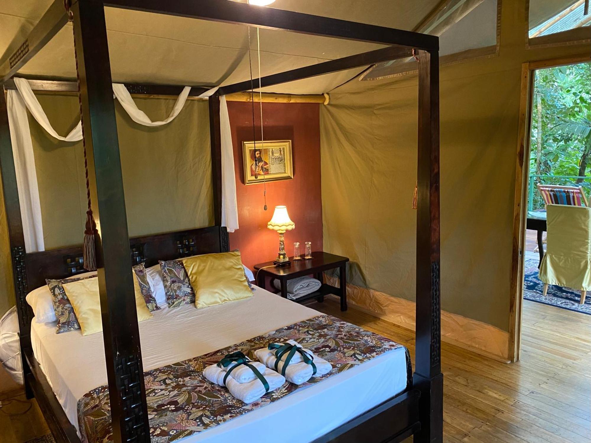 Colina Secreta - Glamping And Villas Puerto Viejo de Talamanca Buitenkant foto