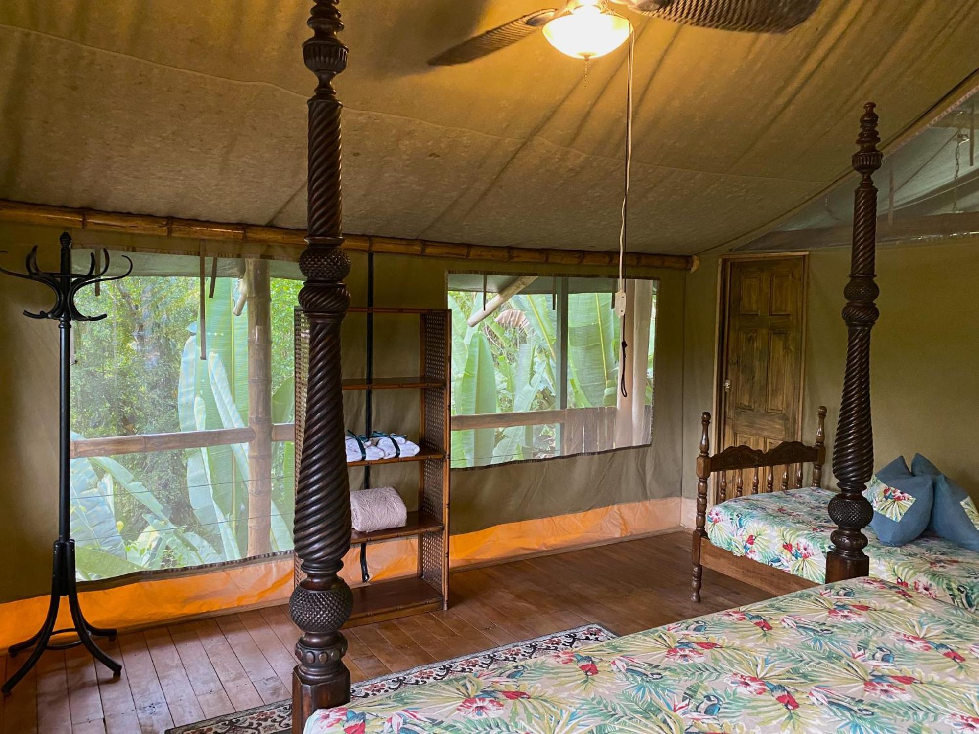 Colina Secreta - Glamping And Villas Puerto Viejo de Talamanca Buitenkant foto